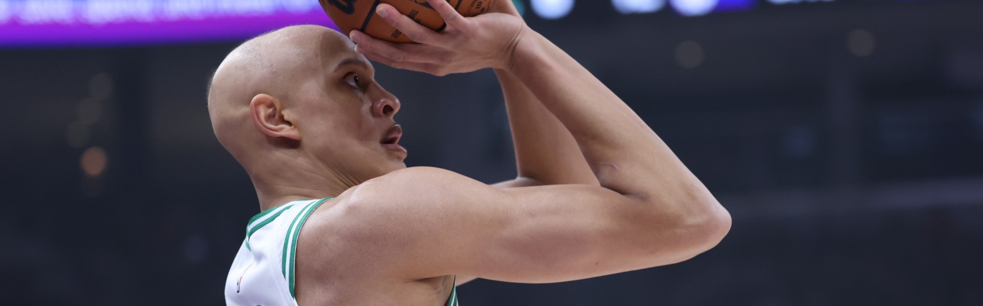 半岛体育-布朗to沃尔什：准备好迎接硬仗了吗？后者：我等这一刻很久了