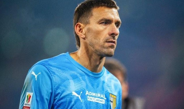 官方：帕尔马与39岁门将瓜伊塔解约